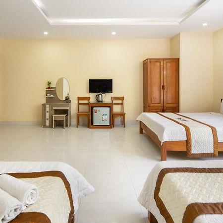 Khach San Dam Phuc Da Nang Hotel Buitenkant foto