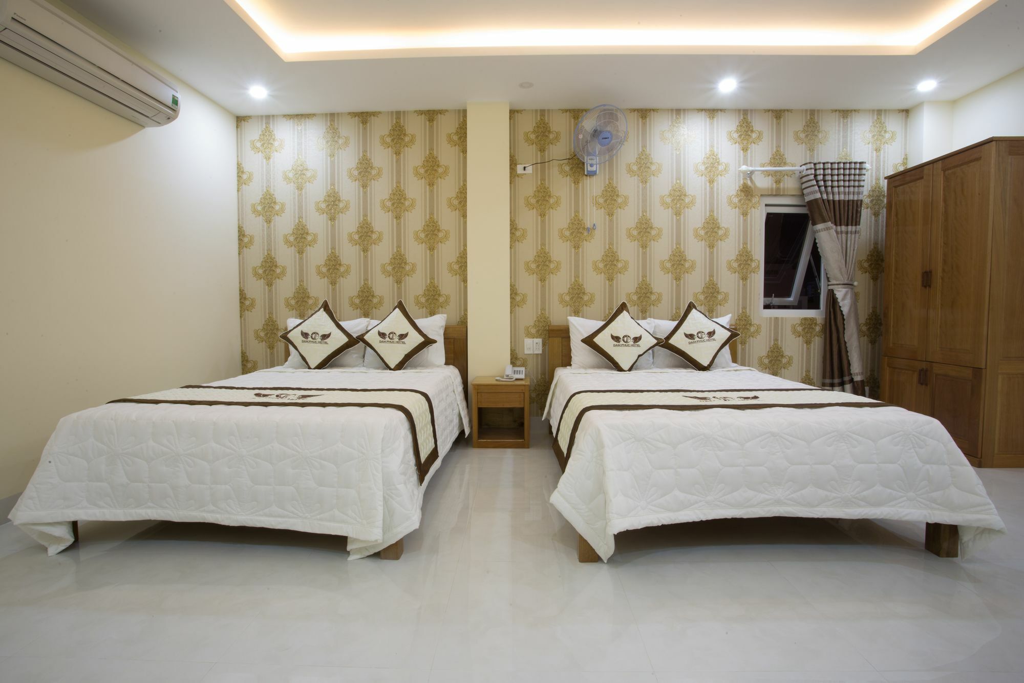 Khach San Dam Phuc Da Nang Hotel Buitenkant foto