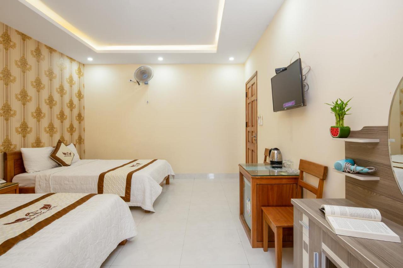 Khach San Dam Phuc Da Nang Hotel Buitenkant foto