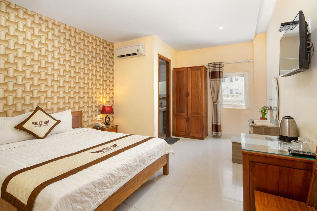 Khach San Dam Phuc Da Nang Hotel Buitenkant foto